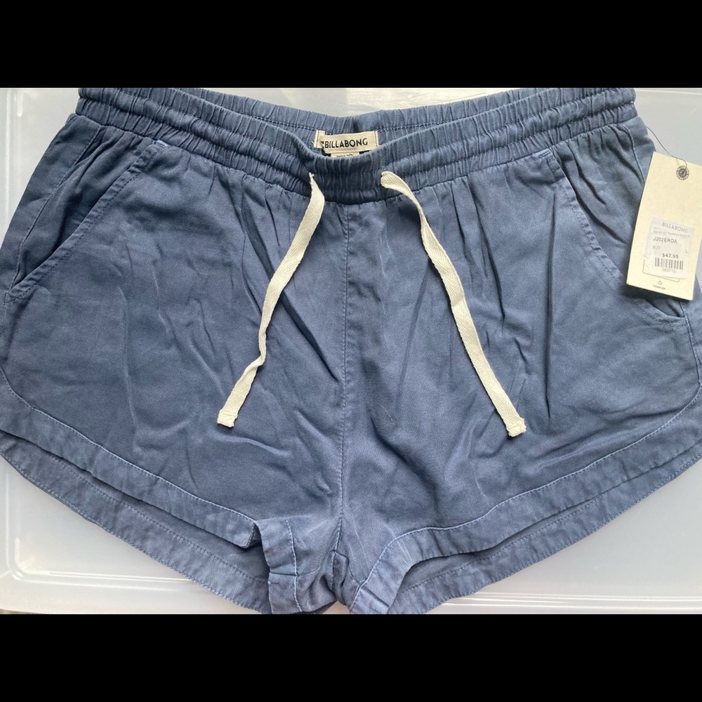 NWT Billabong Road Trippin Womens shorts, surf shorts, blue, pockets, Lg